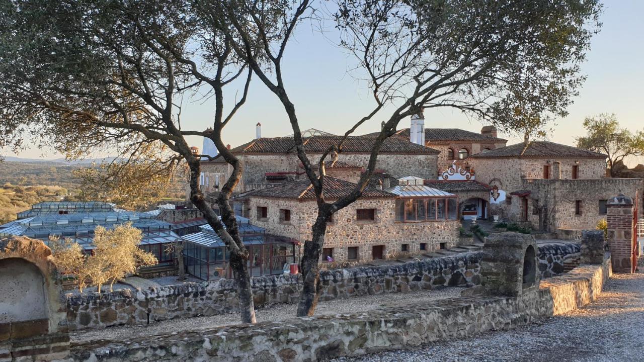 Hotel Monasterio De Rocamador Almendral Exterior photo